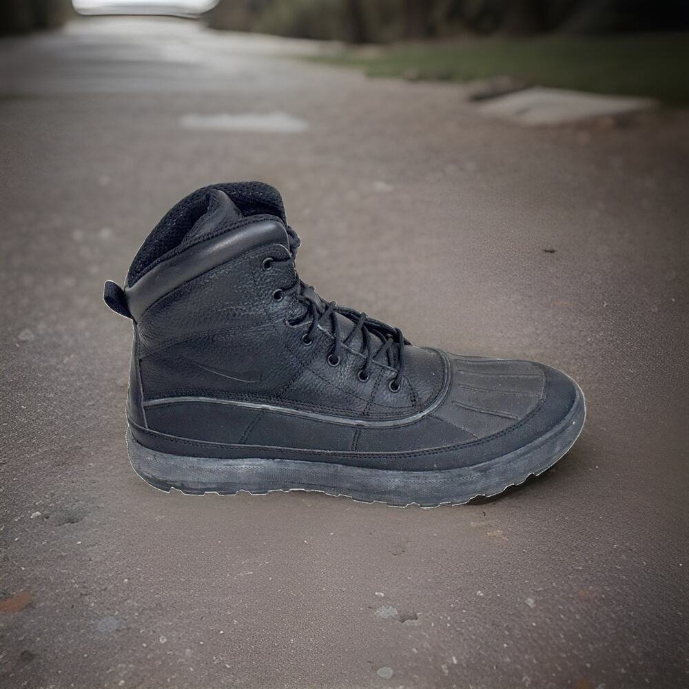 Nike Mens Size 13 ACG Woodside 2 Triple Black Hi Top Sneaker Boots 525393-090